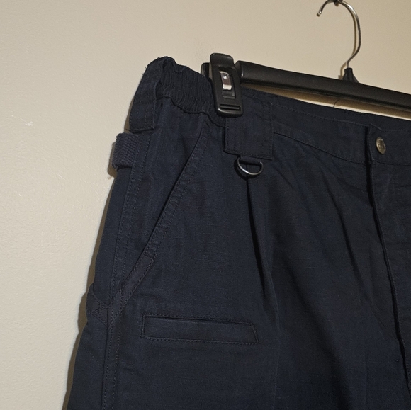511 Tactical Series Men's Pants Style 74273 Size 36 X 30 Navy Rip Stop Work 5.11 - Picture 3 of 12